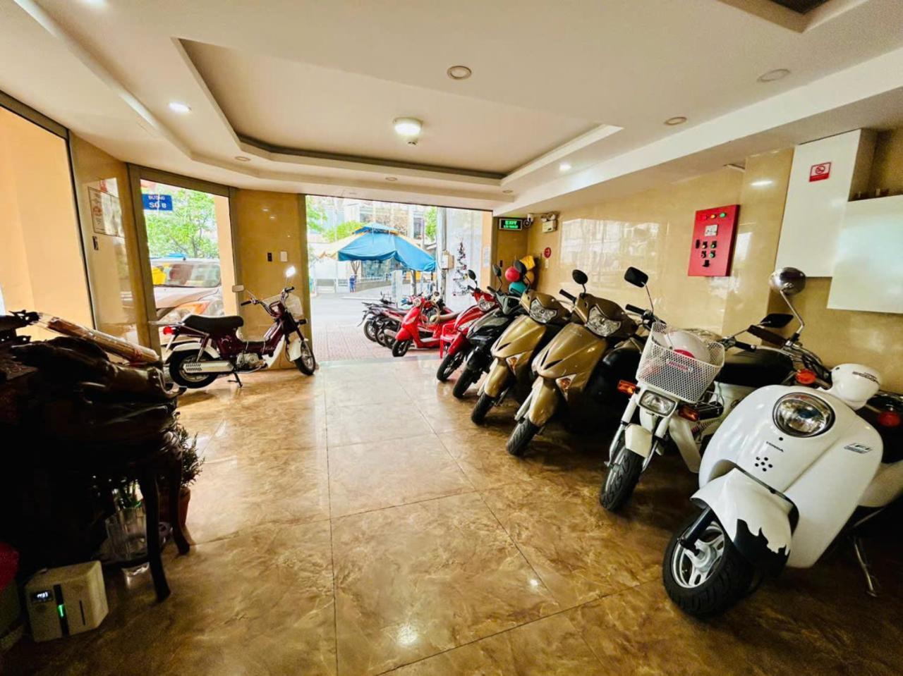 Ngoi Sao Nho Hotel Ho Chi Minh City Exterior photo